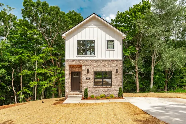 5982 Greer Rd, Goodlettsville, TN 37072