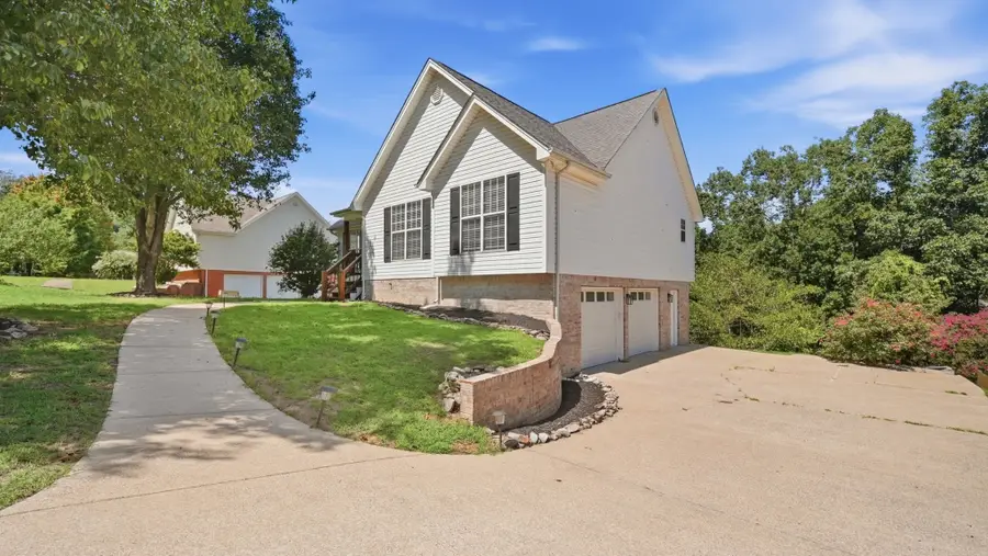 6179 Pringle Drive, Ooltewah, TN 37363 - #2
