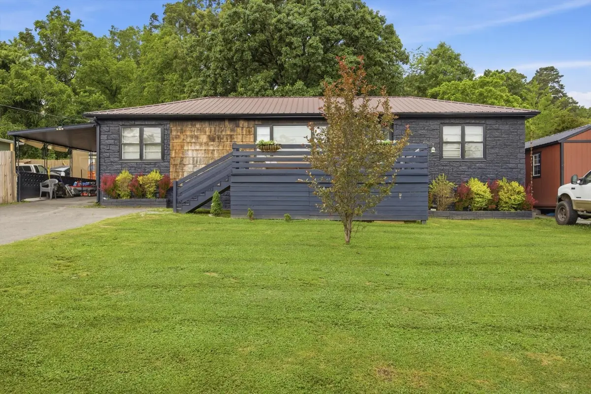 1205 Poole Street, Rossville, GA 30741 - #1