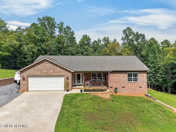 4020 Fox Hills Drive, Louisville, TN 37777