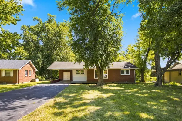 2910 Mavert Dr, Nashville, TN 37211