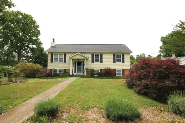 5801 Outer Dr, Knoxville, TN 37921