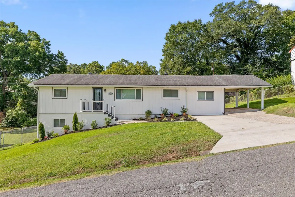2900 Siener Lane, Chattanooga, TN 37411 - #1