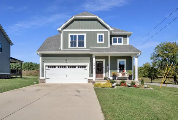 3015 Graystand Dr, Greenbrier, TN 37073