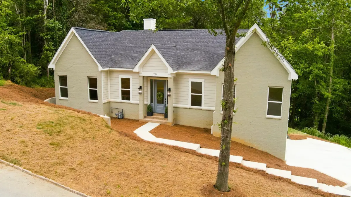 1721 Starboard Dr, Hixson, TN 37343 - #1