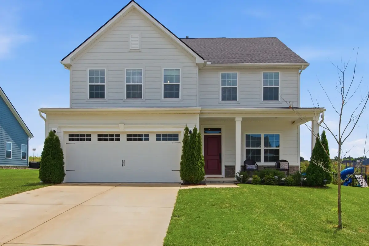 3032 Manchester Dr, Spring Hill, TN 37174 - #1