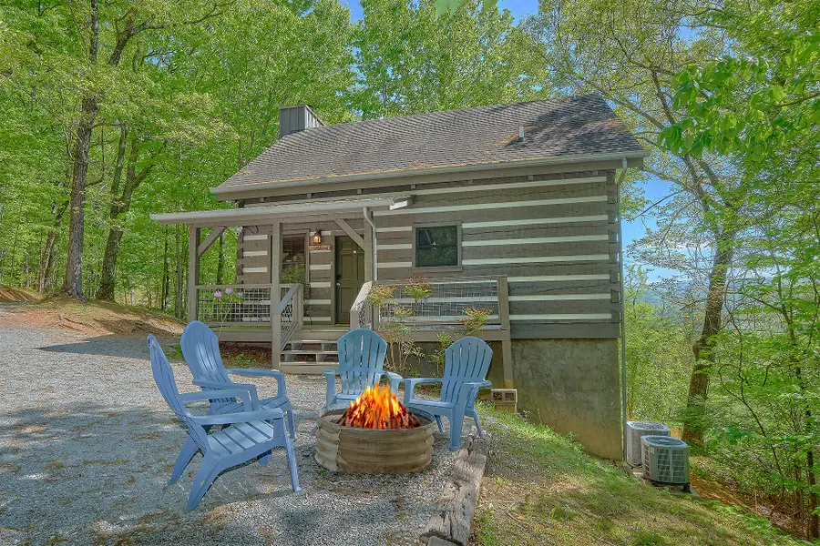 461 Sassafras Trl, Sevierville, TN 37876 - #2