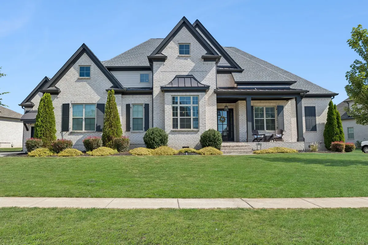 5816 Wagonvale Dr, Arrington, TN 37014 - #1
