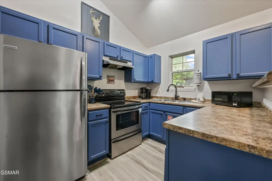 516 Proffitt Road #UNIT 2, Gatlinburg, TN 37738 - #2
