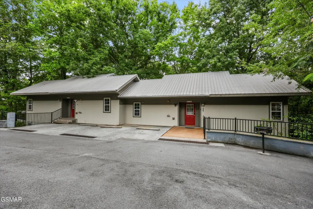 537 Johnson Lane #UNIT 2, Gatlinburg, TN 37738 - #1