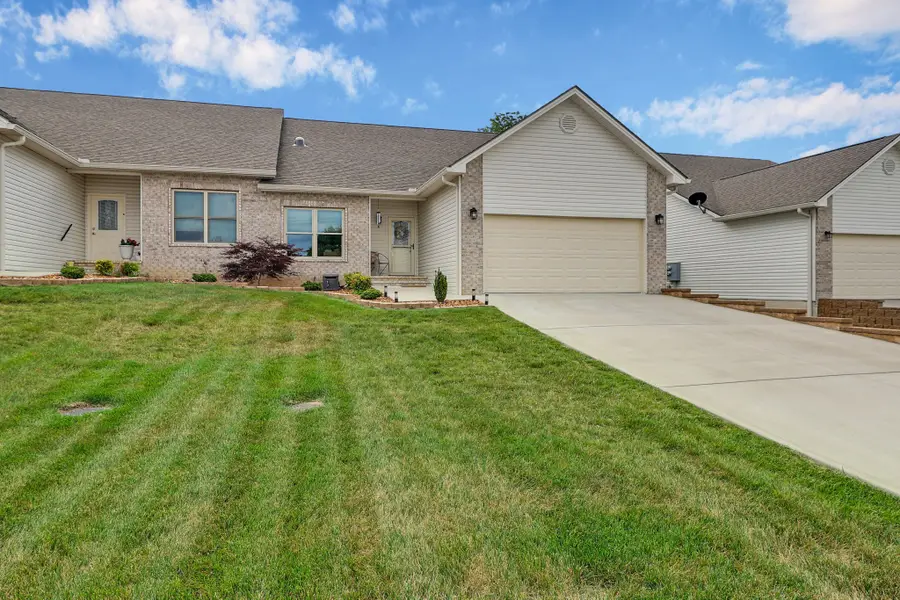 384 Woodgate Dr, Crossville, TN 38571 - #2