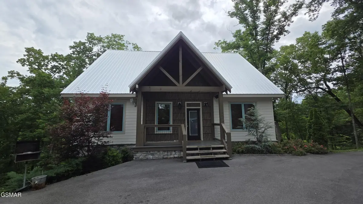 2430 Rainbow Falls Lane, Sevierville, TN 37862 - #1