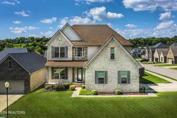 2237 Sea Horse Rd, Knoxville, TN 37932