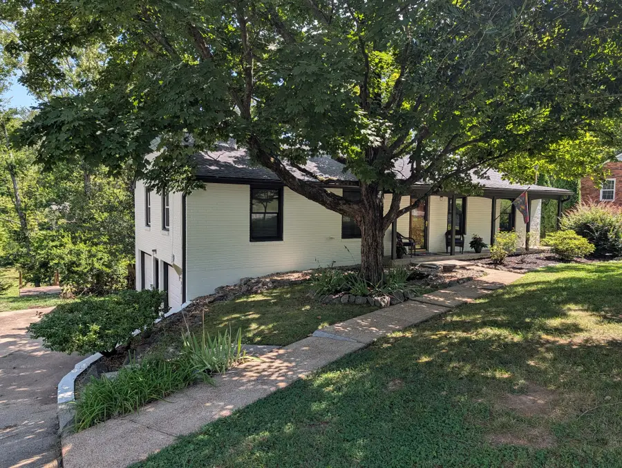 318 Binkley Dr, Nashville, TN 37211 - #2
