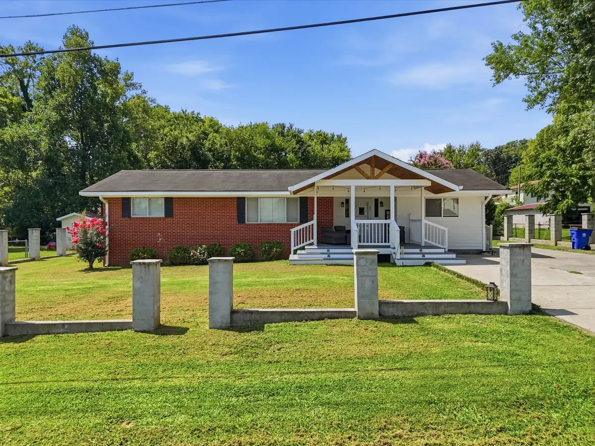 204 Meadowbrook Dr Se, Cleveland, TN 37323 - #1