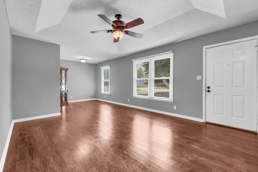 743 Spees Dr, Clarksville, TN 37042 - #2