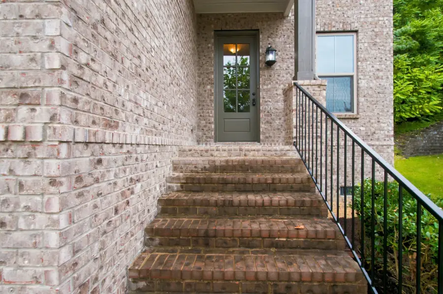 1457 Scarcroft Ln, Nashville, TN 37221 - #3