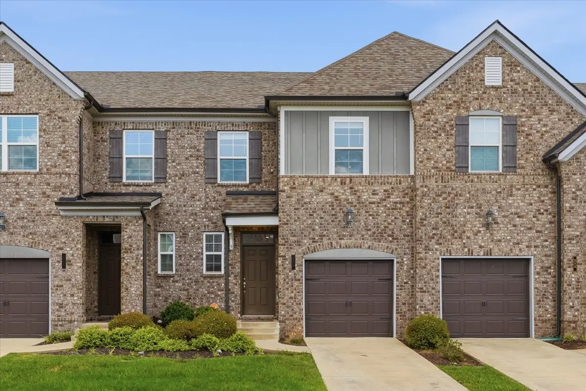 214 Netherlands Blvd, Lebanon, TN 37090 - #1