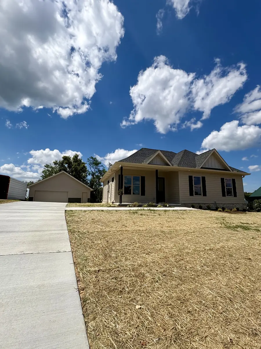 3012 Sumner Dr, Westmoreland, TN 37186 - #2