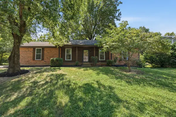 714 Albany Dr, Hermitage, TN 37076