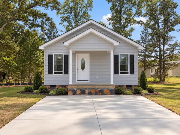 546 Highland Ln, Tullahoma, TN 37388