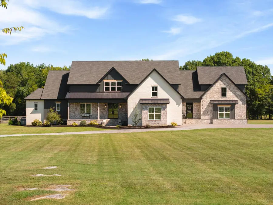 3340 Midland Acres Dr, Bell Buckle, TN 37020 - #2