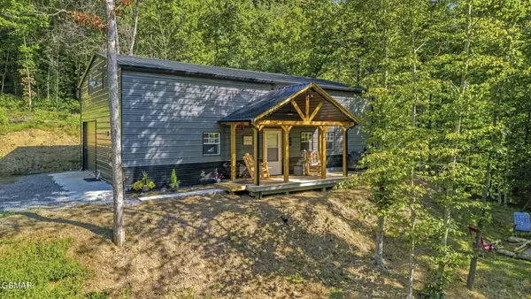 2453 Lower Rinehart Road, Dandridge, TN 37725