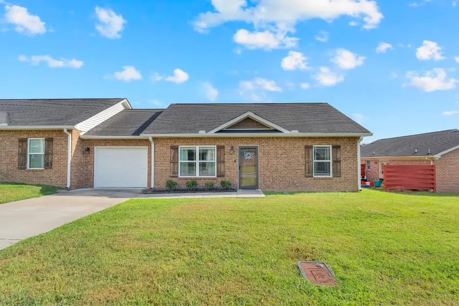 102 Dogwood Ct, Shelbyville, TN 37160 - #2