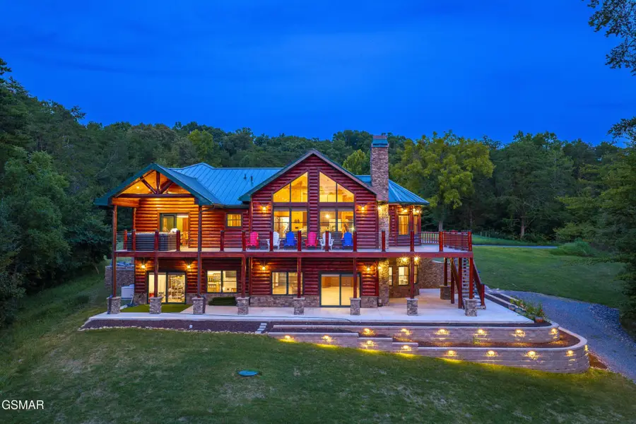 197 Cove Springs Drive, Dandridge, TN 37725 - #3