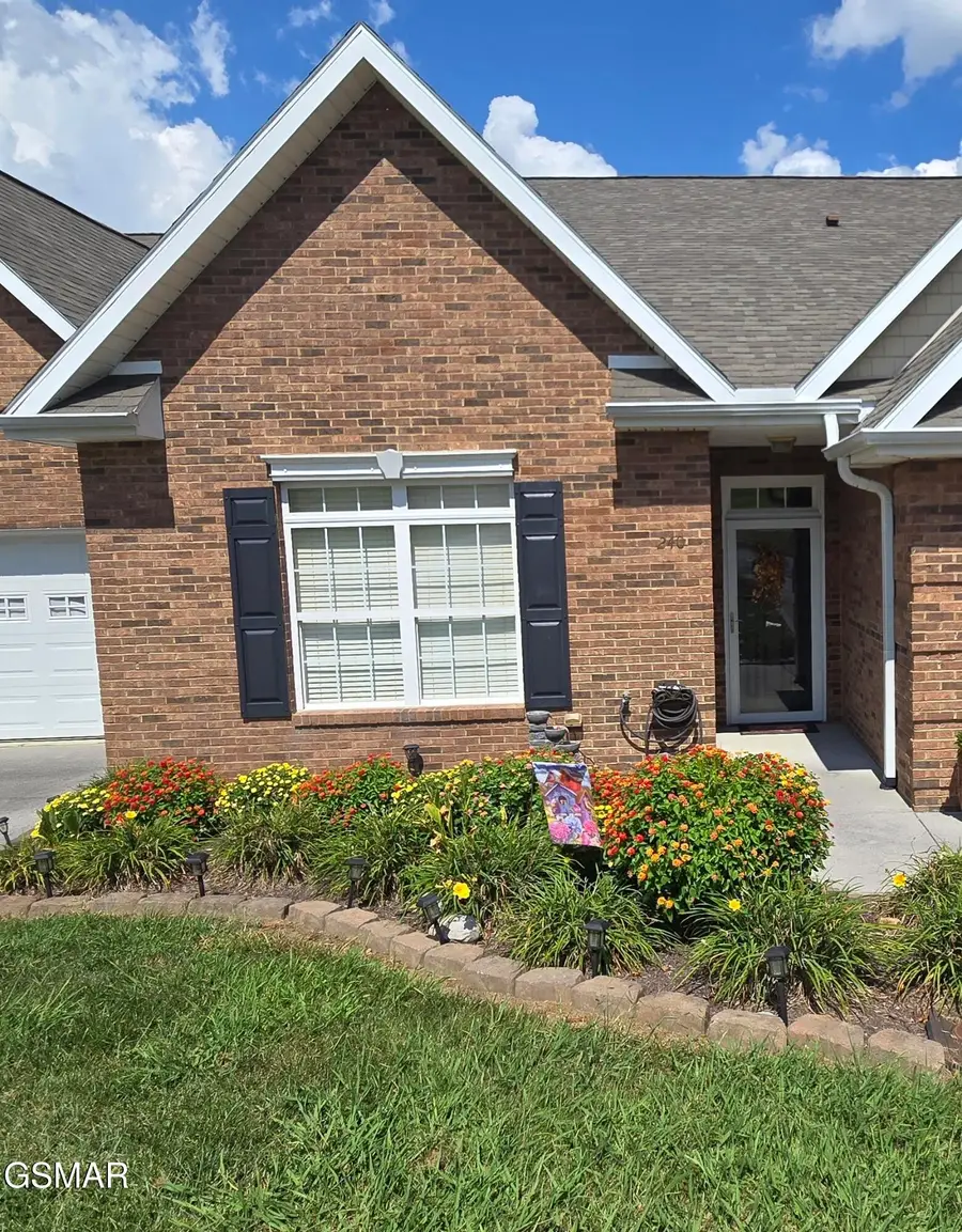 240 River Garden Court, Sevierville, TN 37862 - #2