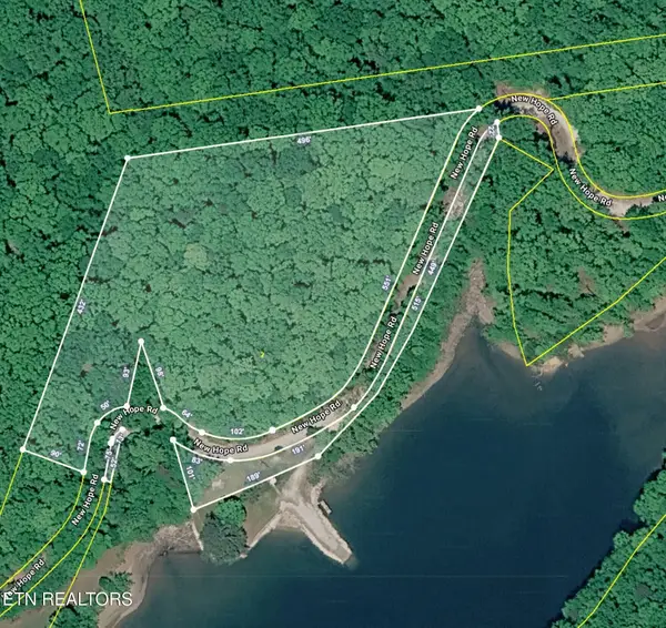 2 Woodsmoke Lane, Rockwood, TN 37854