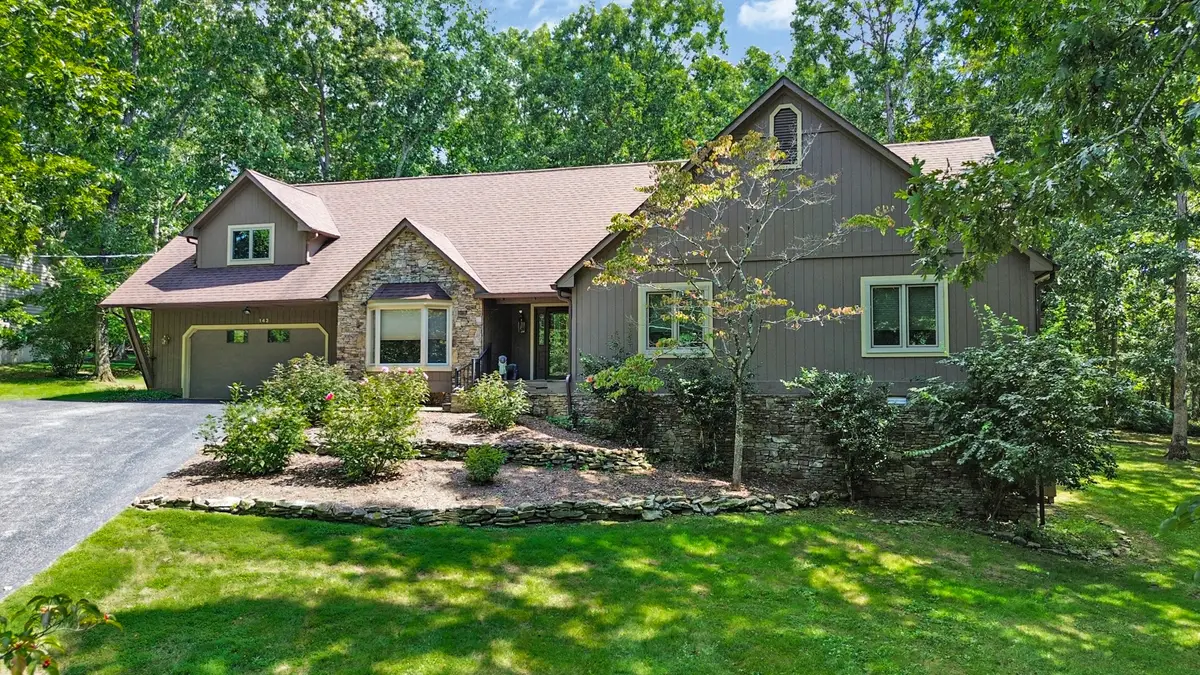 143 Lisa Ln, Crossville, TN 38558 - #1