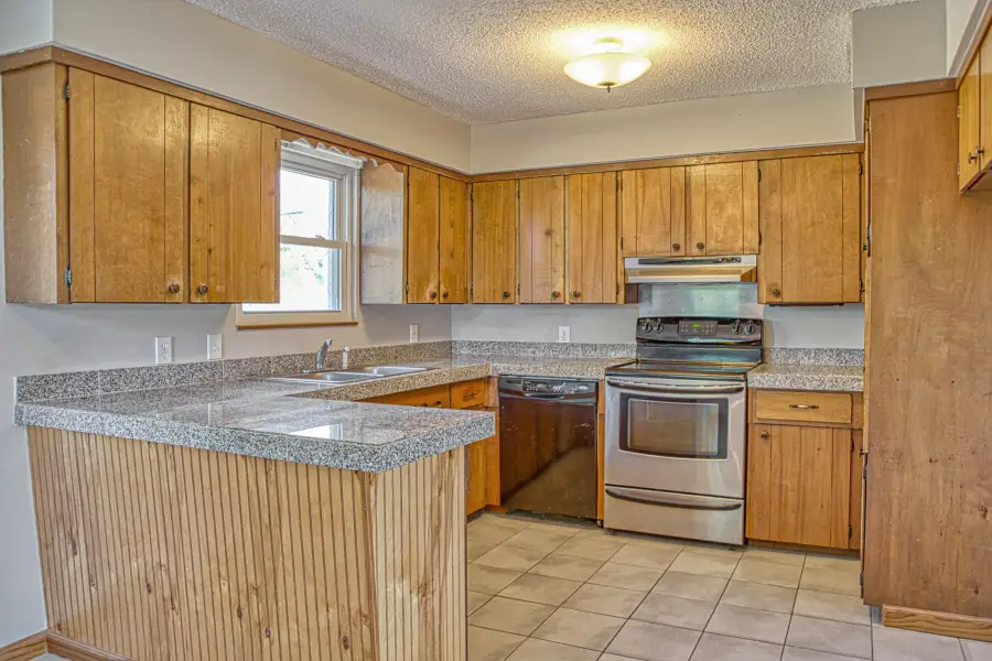 4047 Crawford Rd, Silver Point, TN 38582 - #2