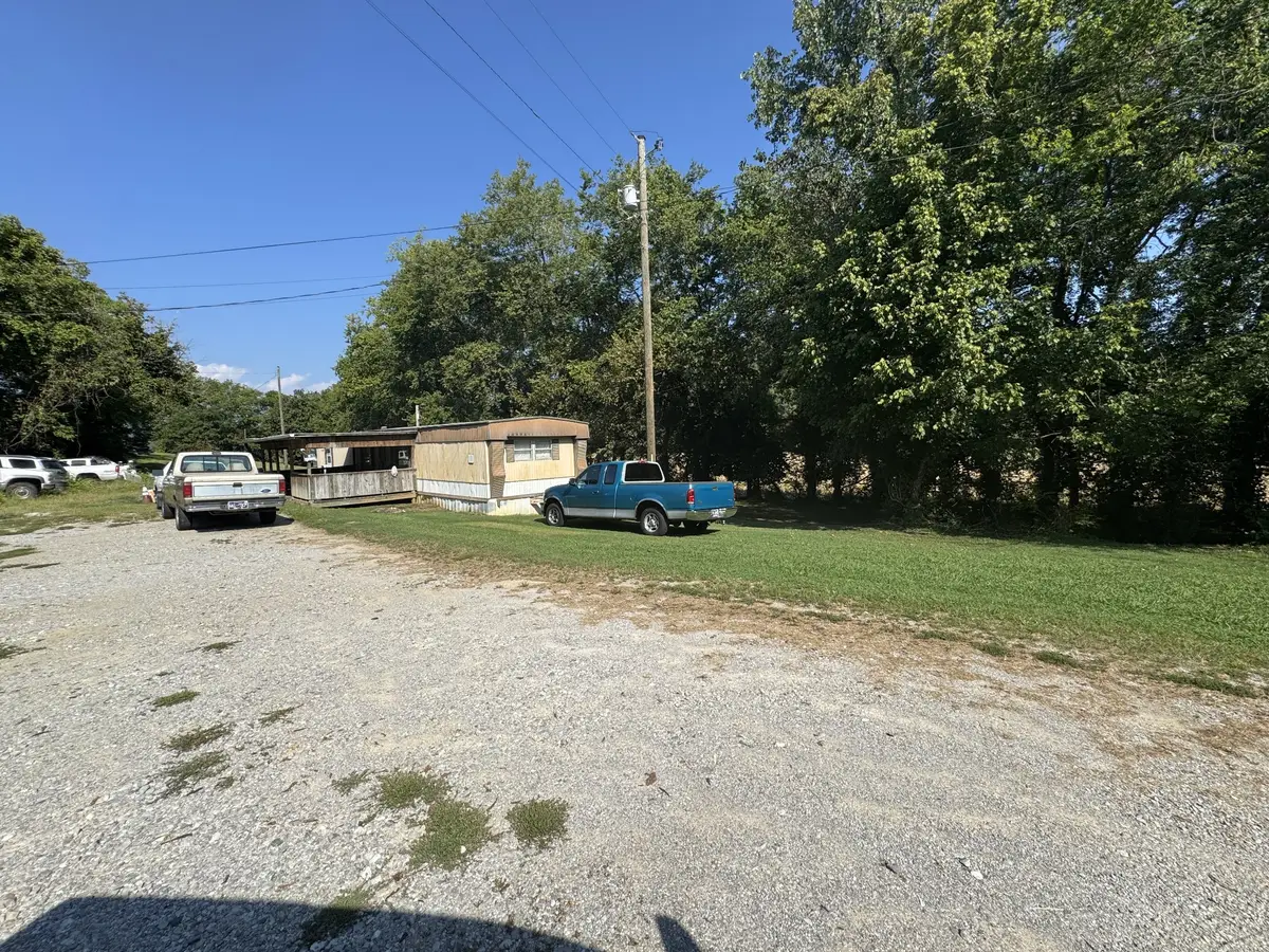 2 Mckinney Ln, Elmwood, TN 38560 - #1