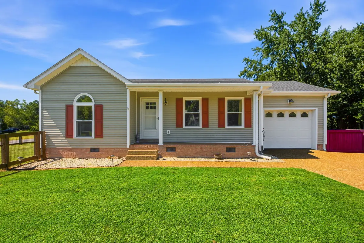 109 Bonnie Dr, Portland, TN 37148 - #1