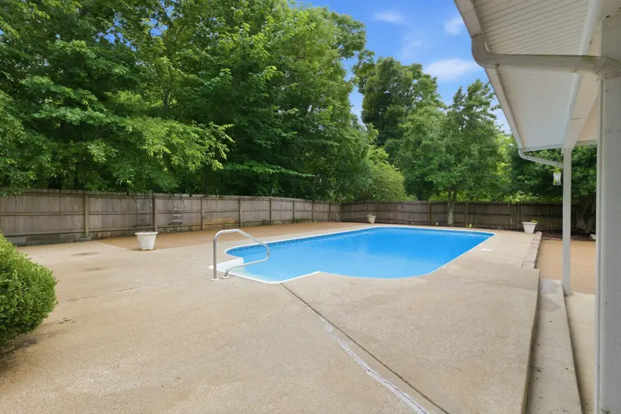 615 Vaughans Gap Rd, Spring Hill, TN 37174 - #3