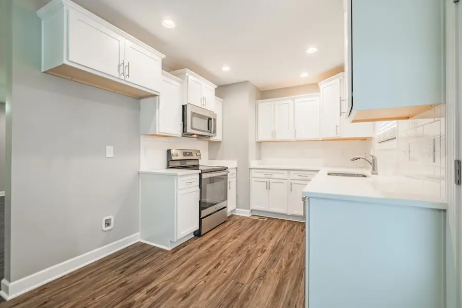 664 Ridge St, Manchester, TN 37355 - #3