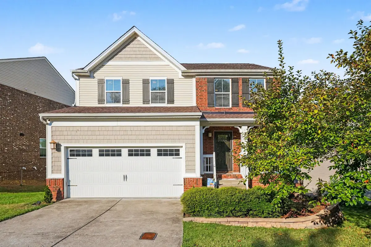 613 Wolfeboro Ln, Nashville, TN 37221 - #1