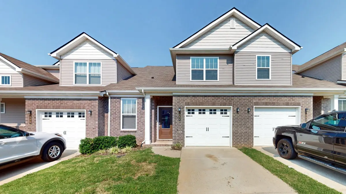384 Casper Dr, Spring Hill, TN 37174 - #1