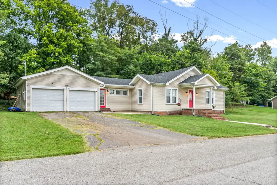 217 Cayce Street, Hopkinsville, KY 42240 - #2