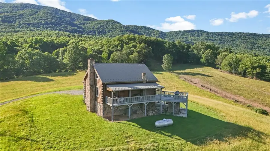 490 Mountain Springs Rd, Tannersville, VA 24377 - #2