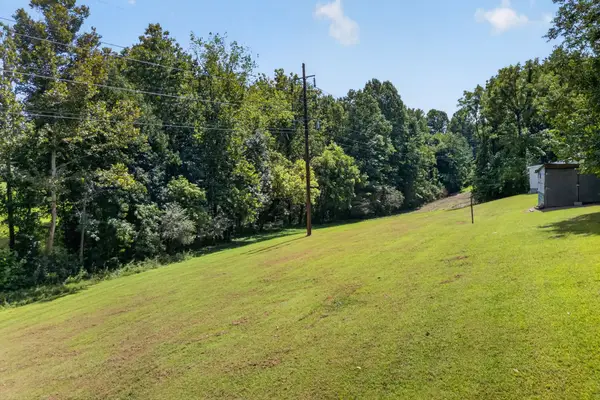 60 Hunter Ave, Cookeville, TN 38501