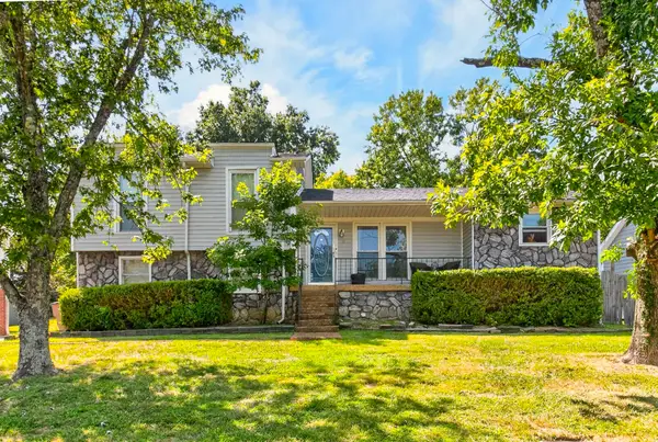 218 Cedarview Dr, Antioch, TN 37013