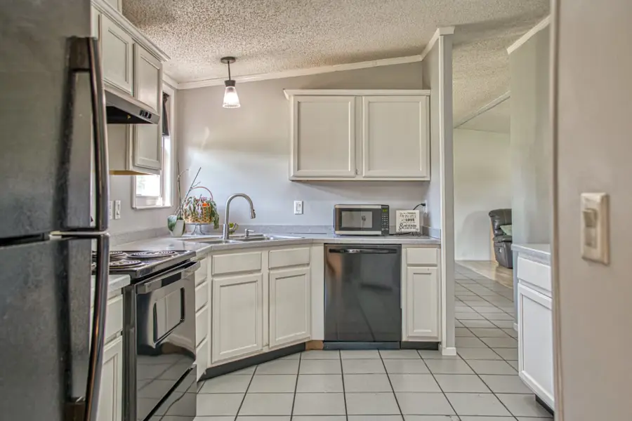 856 Corinth Rd, Sparta, TN 38583 - #2