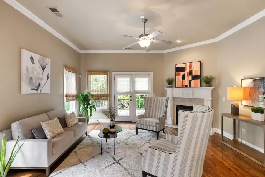 1544 Hampshire Pl, Thompsons Station, TN 37179 - #3