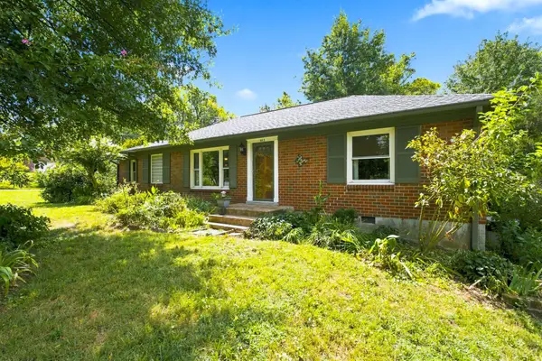 463 Oakley Dr, Nashville, TN 37220