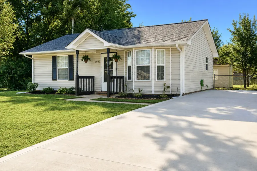 1033 Bush Ave, Oak Grove, KY 42262 - #2