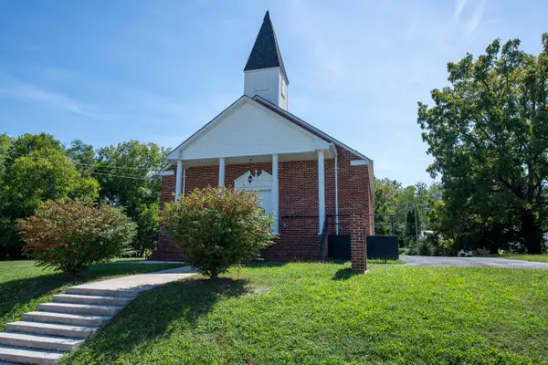 115 Peers St, McMinnville, TN 37110