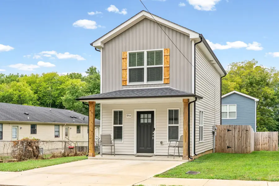 954 Richardson St, Clarksville, TN 37040 - #2