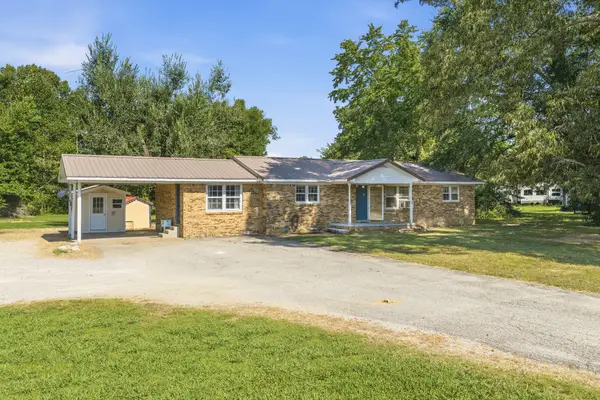 68 Brooksie Thompson Rd, Decaturville, TN 38329